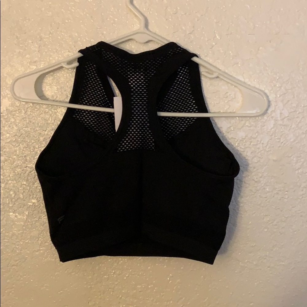 Fabletics Sportsbra - Picture 2 of 3